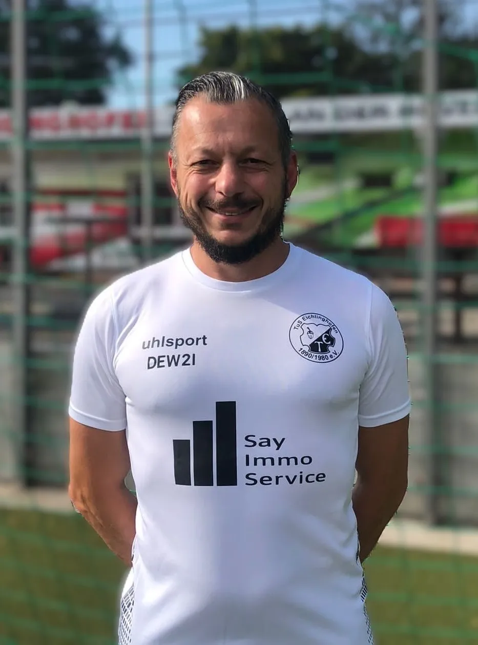 Orhan Ayar